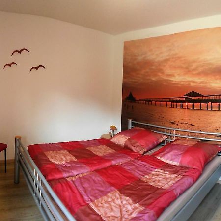 Ferienhaus Chrissy Loissin Экстерьер фото